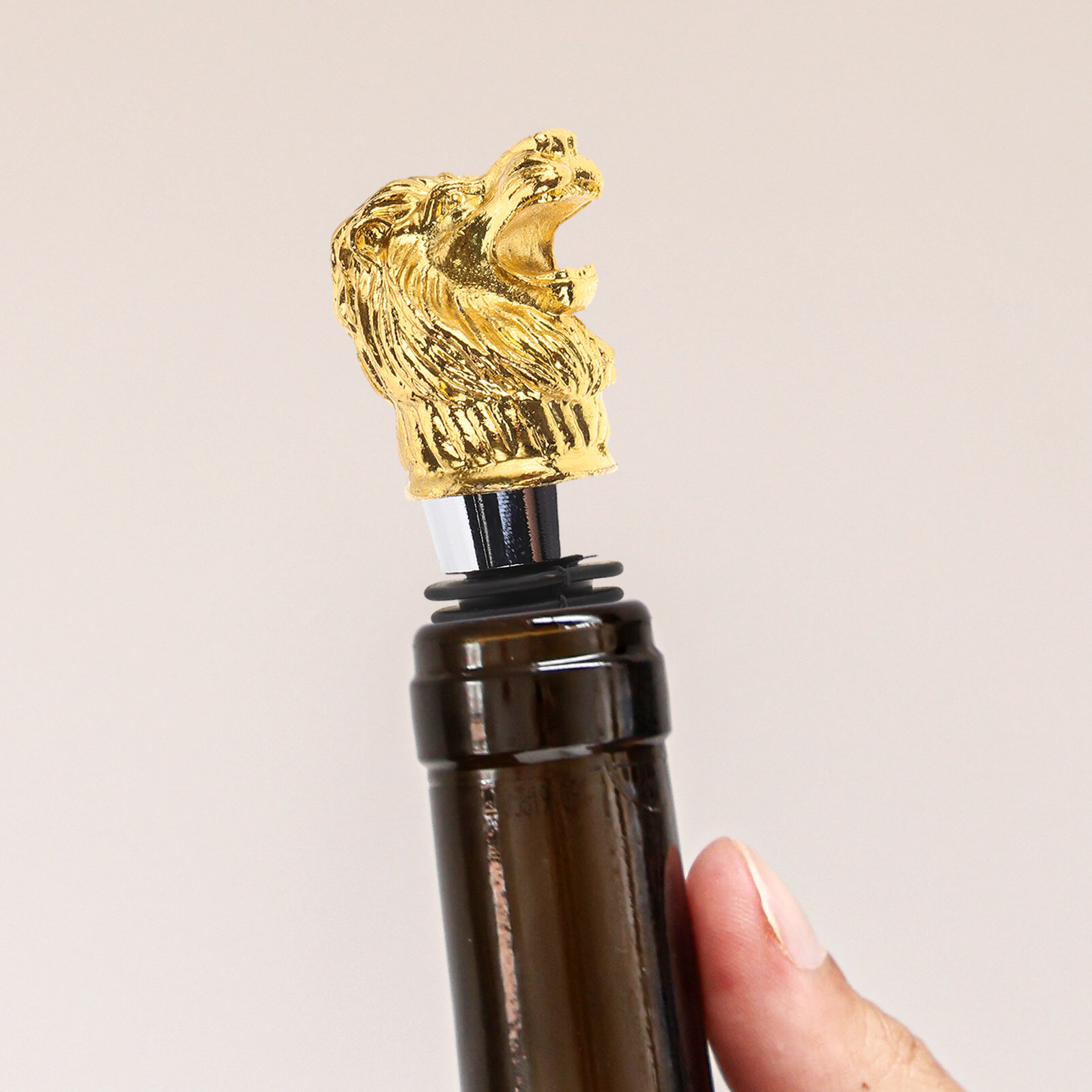 ライオンヘッド型ワインストッパー 金属製ボトルストッパー 赤 - Wine To Beer To Liquor のレビューと価格